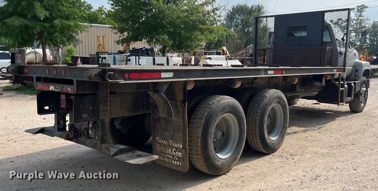 image for item DS3045 2002 Chevrolet C8500 flatbed truck