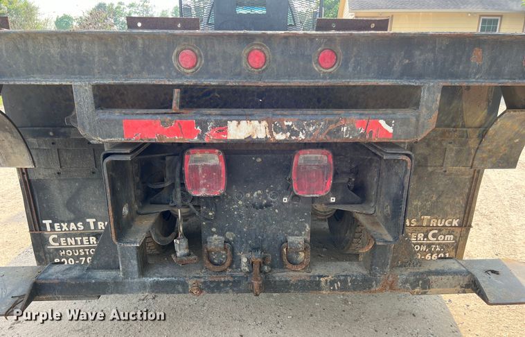 image for item DS3045 2002 Chevrolet C8500 flatbed truck