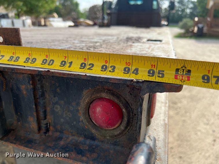 image for item DS3045 2002 Chevrolet C8500 flatbed truck