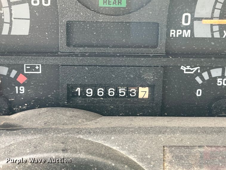 image for item DS3045 2002 Chevrolet C8500 flatbed truck