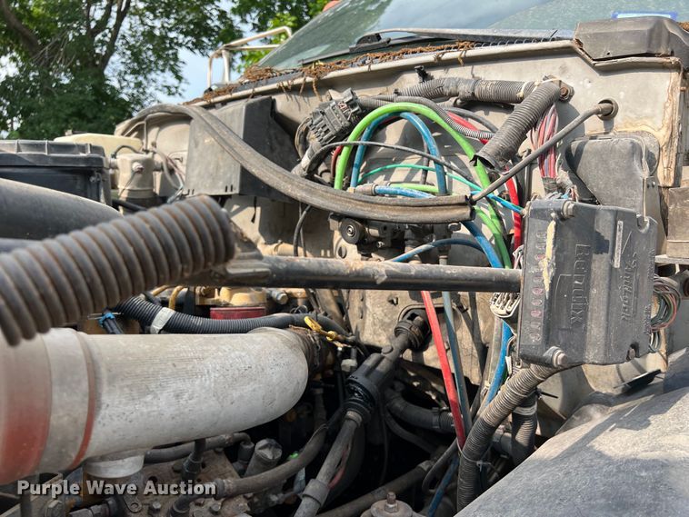 image for item DS3045 2002 Chevrolet C8500 flatbed truck