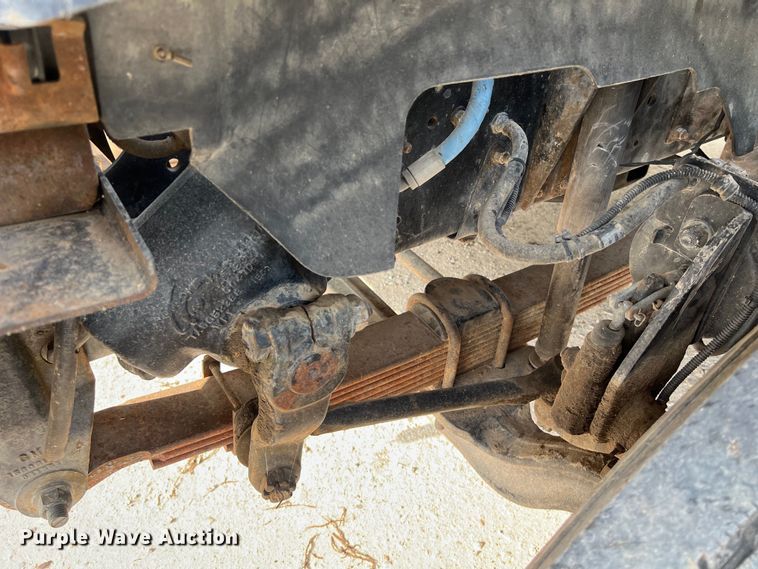 image for item DS3045 2002 Chevrolet C8500 flatbed truck