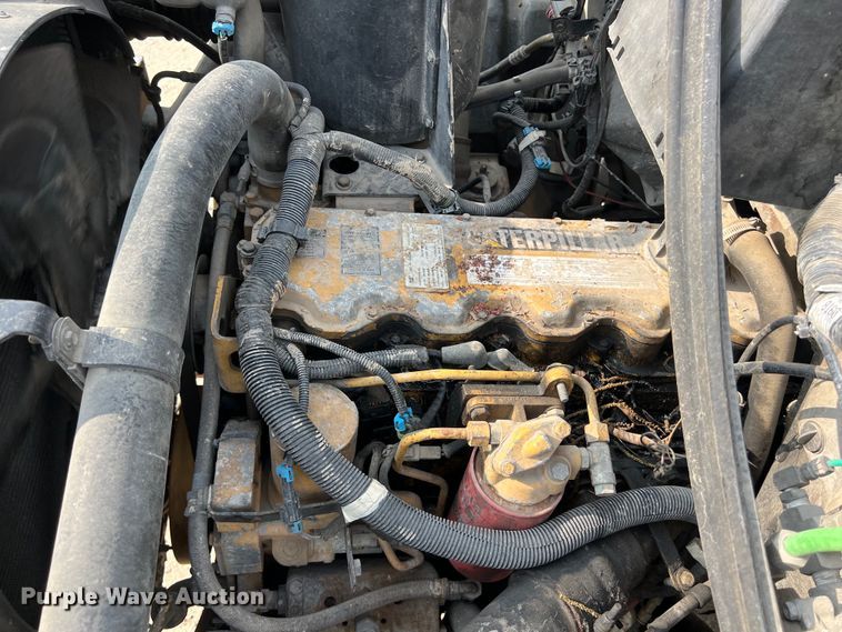 image for item DS3045 2002 Chevrolet C8500 flatbed truck