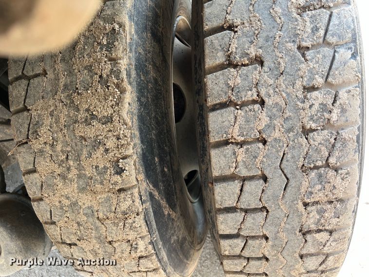 image for item DS3045 2002 Chevrolet C8500 flatbed truck