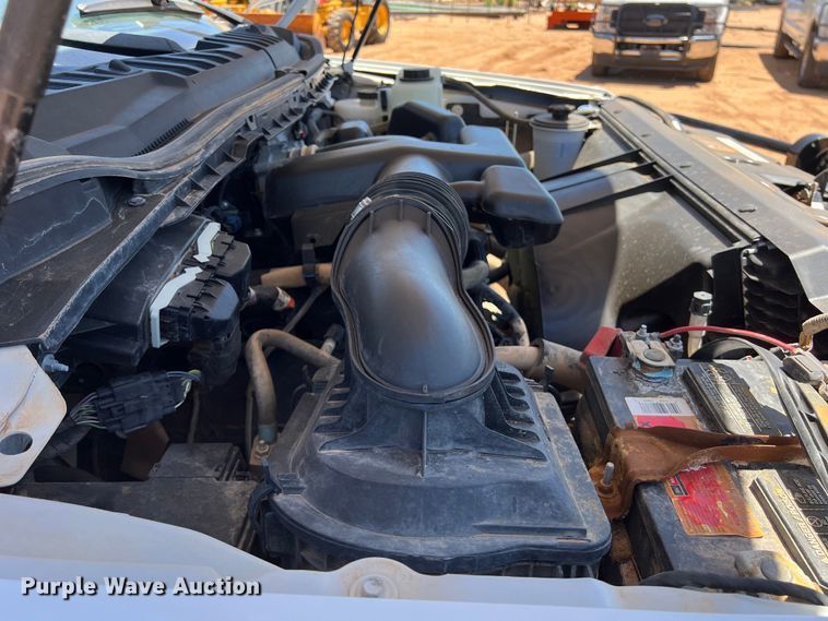 image for item DS3052 2019 Ford F250 Super Duty XL Crew Cab pickup truck