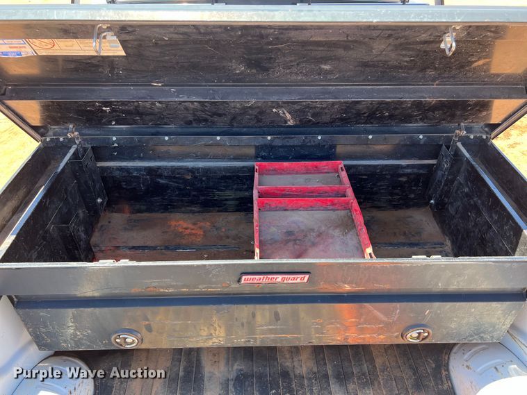 image for item DS3053 2018 Ford F250 Super Duty XL Crew Cab pickup truck