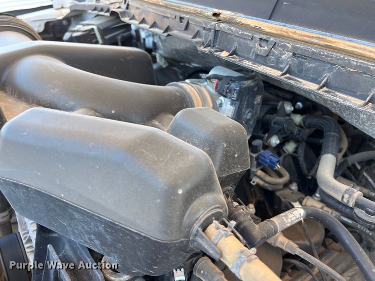 image for item DS3053 2018 Ford F250 Super Duty XL Crew Cab pickup truck