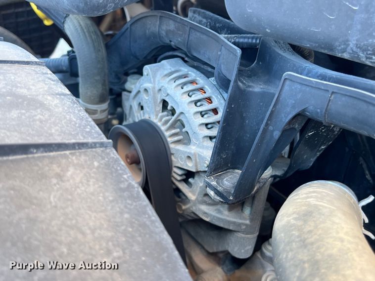 image for item DS3053 2018 Ford F250 Super Duty XL Crew Cab pickup truck