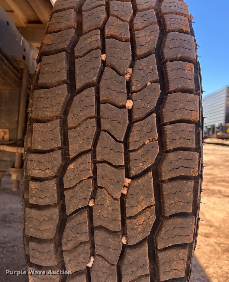 image for item DS3053 2018 Ford F250 Super Duty XL Crew Cab pickup truck