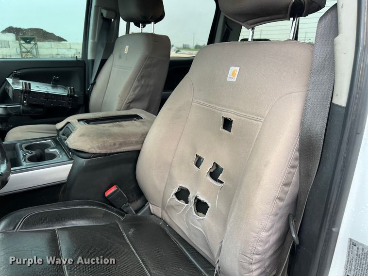 image for item DS3060 2019 Chevrolet  3500HD Crew Cab pickup truck