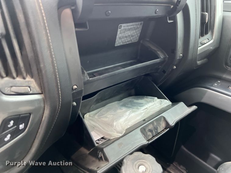 image for item DS3060 2019 Chevrolet  3500HD Crew Cab pickup truck