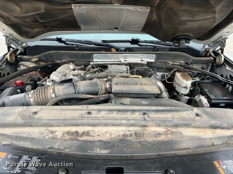 image for item DS3060 2019 Chevrolet  3500HD Crew Cab pickup truck