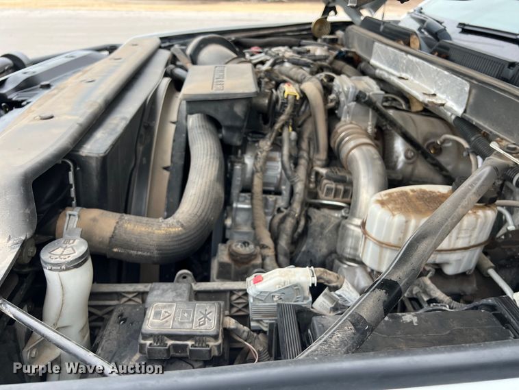 image for item DS3060 2019 Chevrolet  3500HD Crew Cab pickup truck