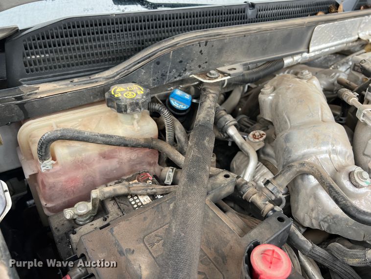 image for item DS3060 2019 Chevrolet  3500HD Crew Cab pickup truck