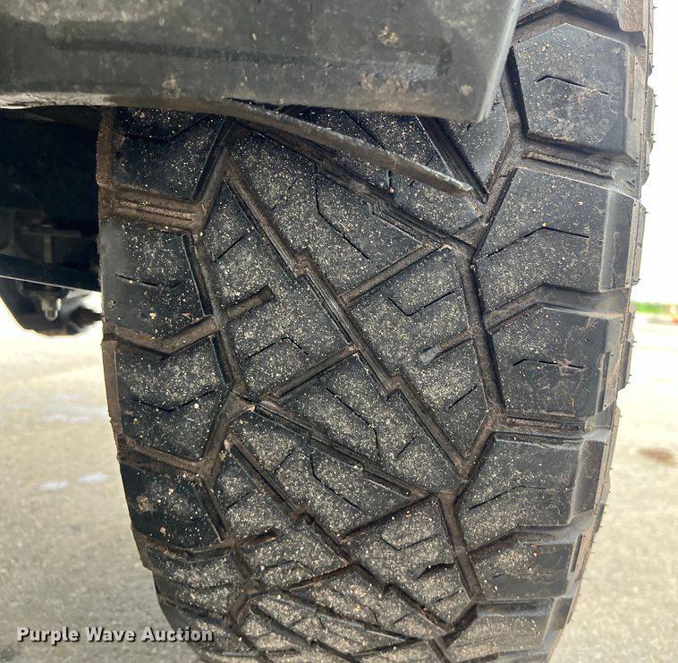 image for item DS3060 2019 Chevrolet  3500HD Crew Cab pickup truck