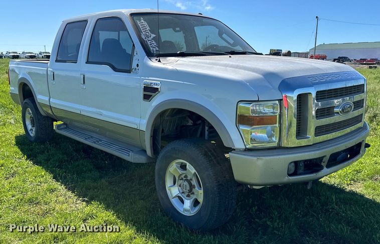 image for item DS4149 2009 Ford F250 Super Duty Crew Cab pickup truck