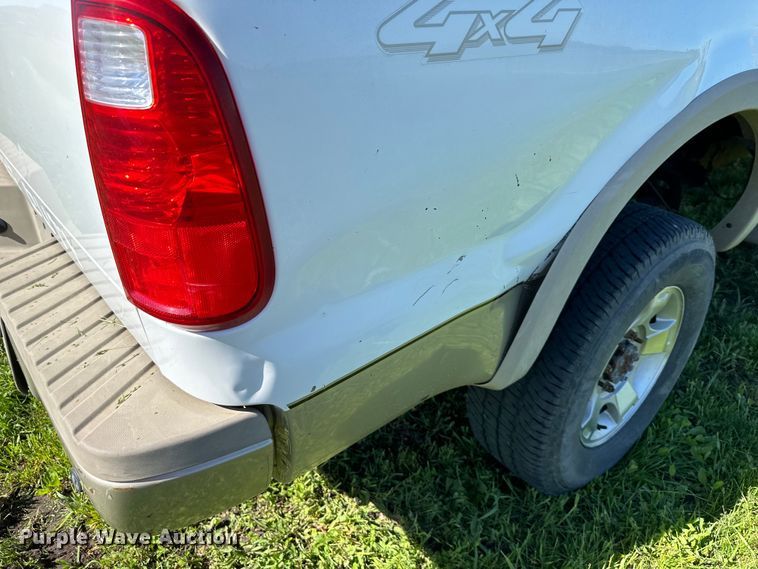 image for item DS4149 2009 Ford F250 Super Duty Crew Cab pickup truck