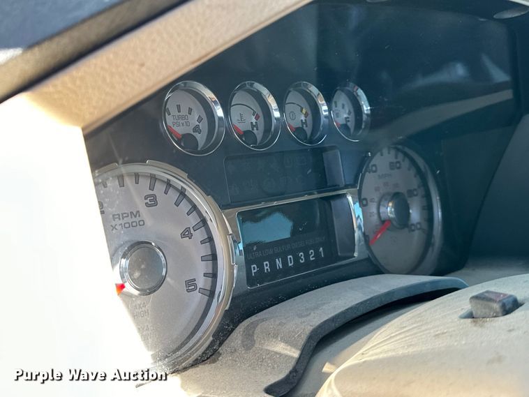 image for item DS4149 2009 Ford F250 Super Duty Crew Cab pickup truck