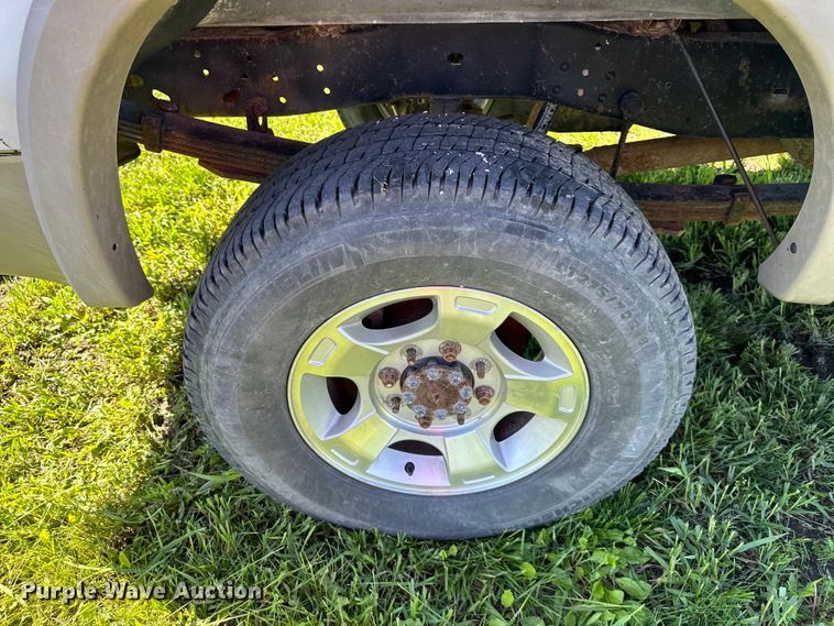 image for item DS4149 2009 Ford F250 Super Duty Crew Cab pickup truck