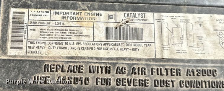 image for item DS4160 2000 Chevrolet C3500 pickup truck