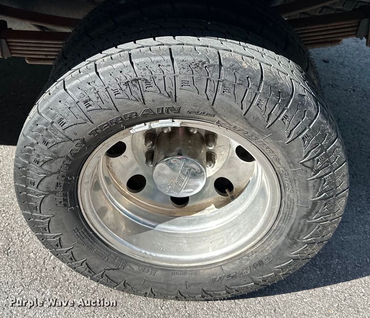 image for item DS4160 2000 Chevrolet C3500 pickup truck