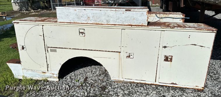 image for item DX0458 Utility bed