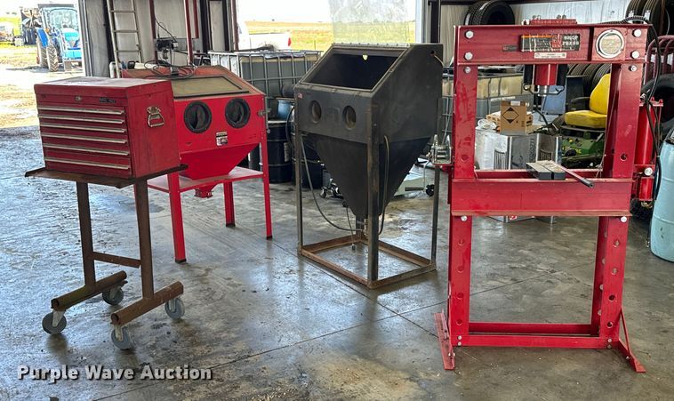 image for item DX0461 AGT Industrial shop press