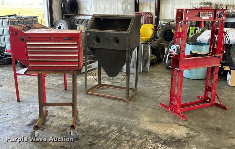 image for item DX0461 AGT Industrial shop press