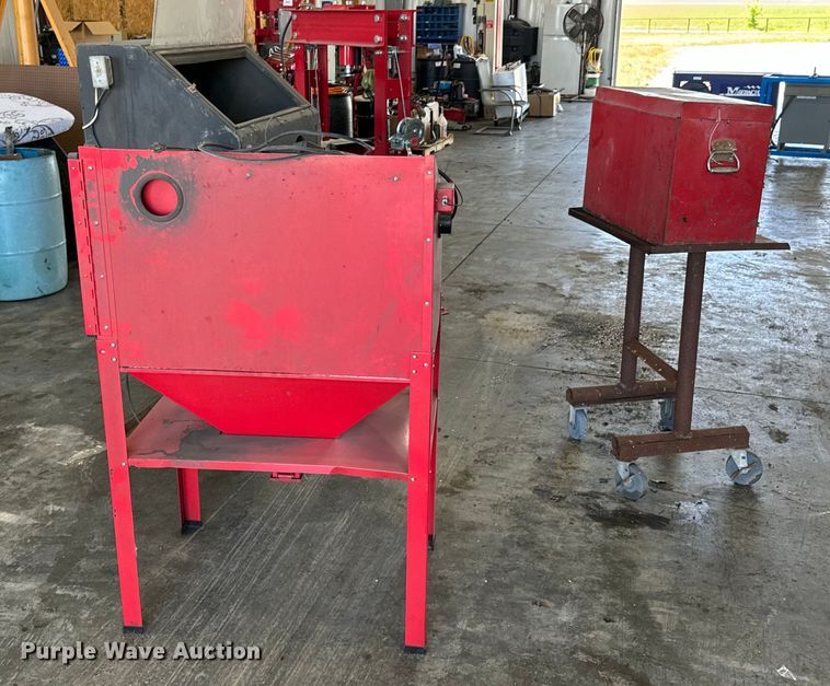 image for item DX0461 AGT Industrial shop press