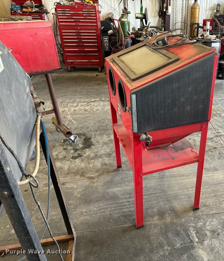 image for item DX0461 AGT Industrial shop press