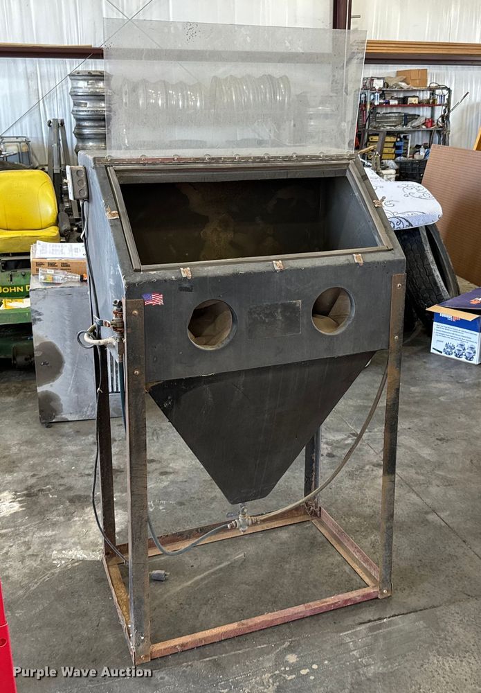 image for item DX0461 AGT Industrial shop press