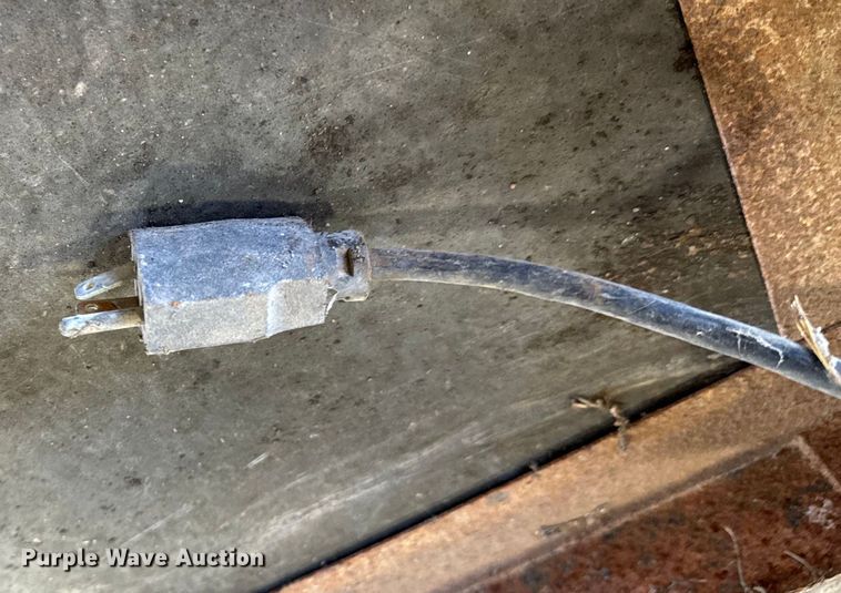 image for item DX0461 AGT Industrial shop press