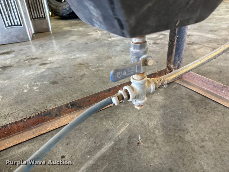 image for item DX0461 AGT Industrial shop press