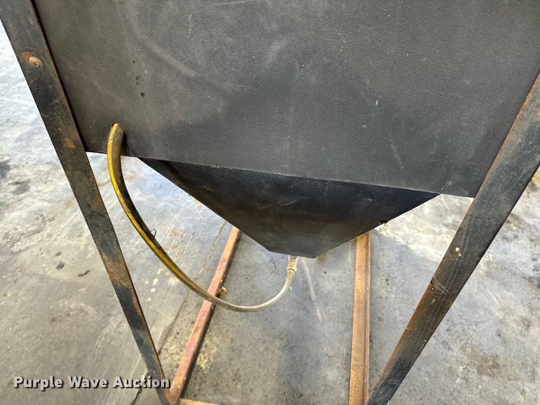 image for item DX0461 AGT Industrial shop press