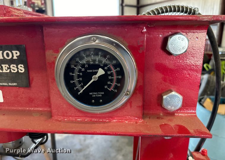 image for item DX0461 AGT Industrial shop press