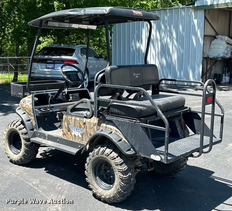 image for item DX0464 2009 Stealth Patriot golf cart