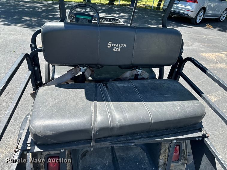 image for item DX0464 2009 Stealth Patriot golf cart
