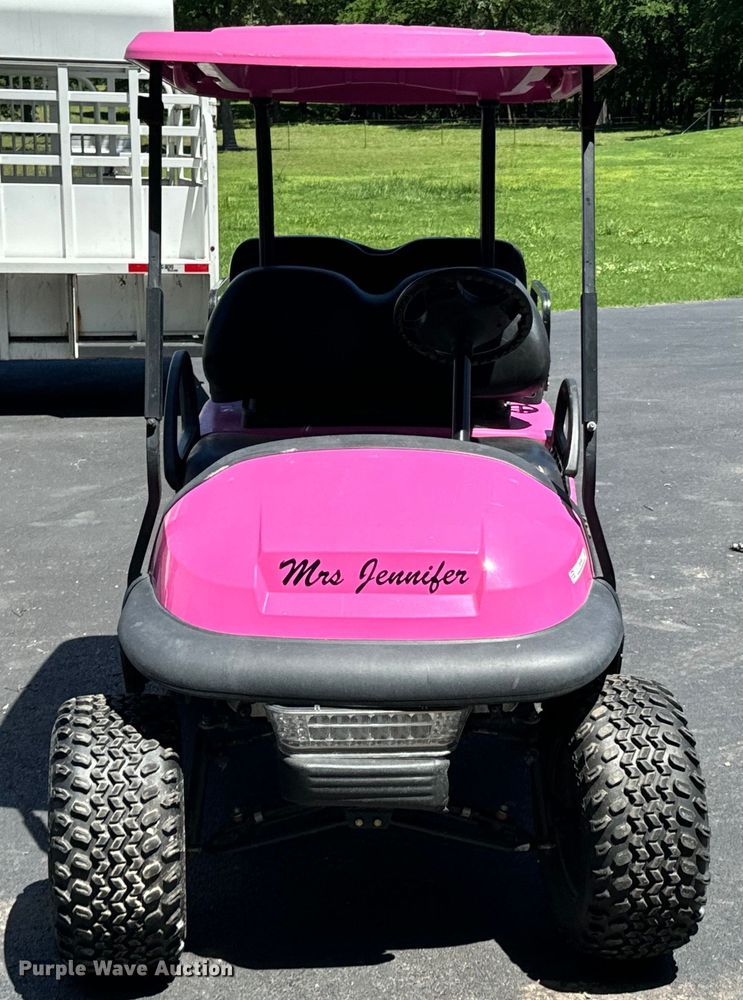 image for item DX0465 2011 Club Car Precedent golf cart