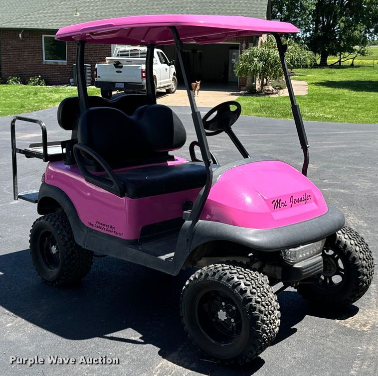 image for item DX0465 2011 Club Car Precedent golf cart