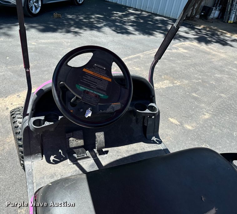 image for item DX0465 2011 Club Car Precedent golf cart