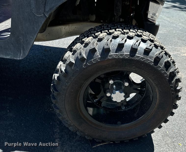 image for item DX0465 2011 Club Car Precedent golf cart