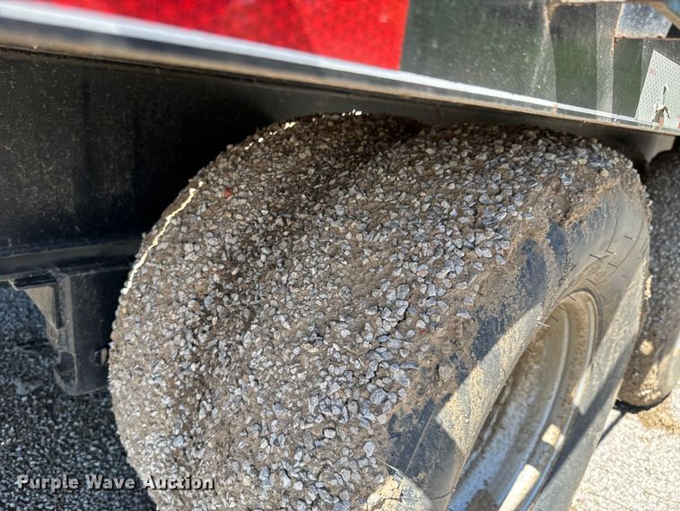 image for item DX0470 2013 Dressen Custom 830GS-36 equipment trailer