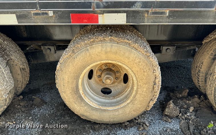 image for item DX0470 2013 Dressen Custom 830GS-36 equipment trailer