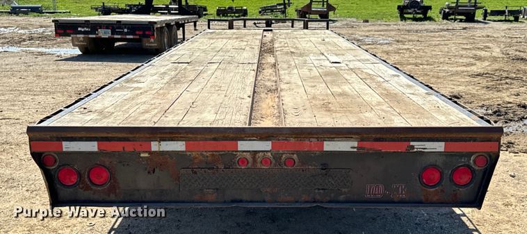image for item DX0472 Load Max equipment trailer