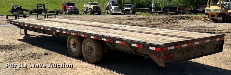 image for item DX0472 Load Max equipment trailer