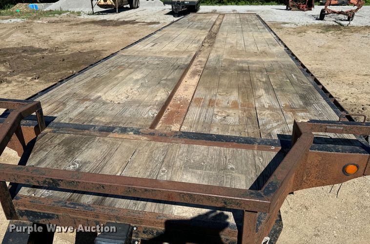 image for item DX0472 Load Max equipment trailer