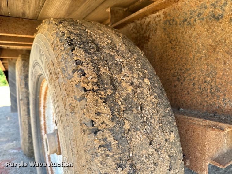 image for item DX0472 Load Max equipment trailer