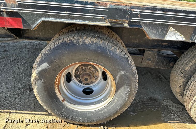 image for item DX0473 2010 Big Tex 22GN-22 equipment trailer