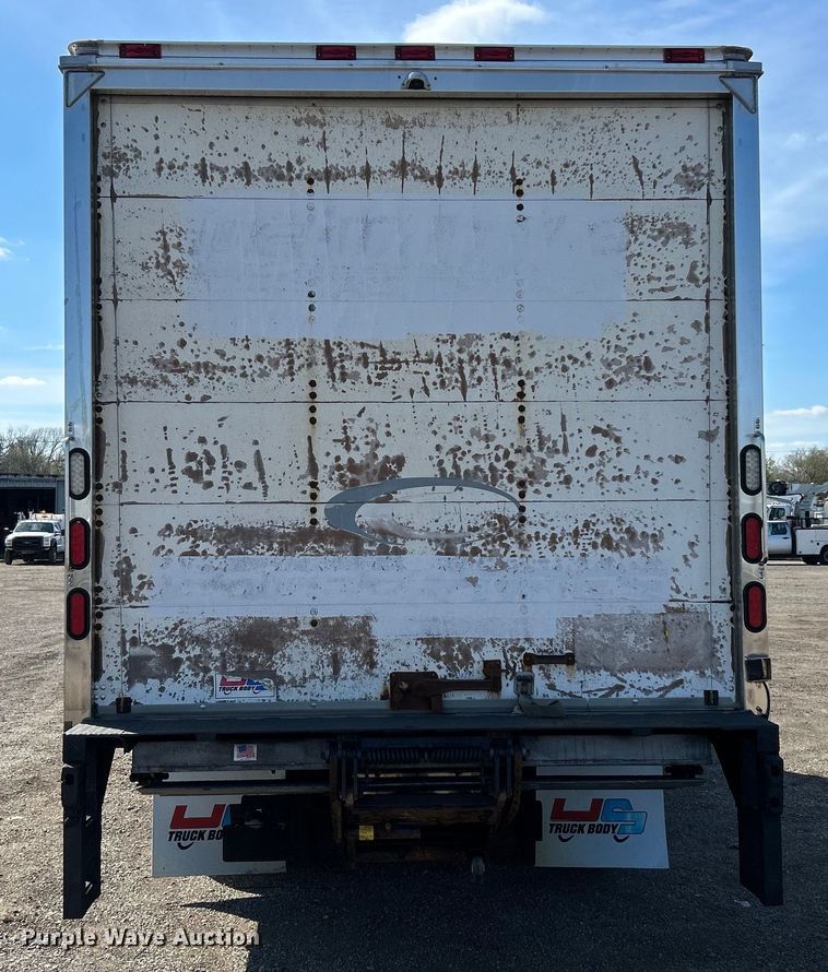 image for item EG1372 2016 Isuzu NPR box truck