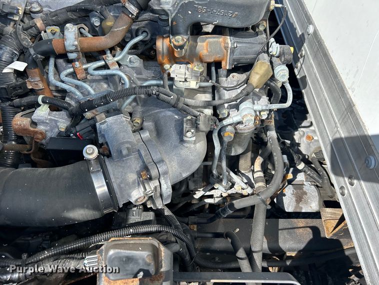 image for item EG1372 2016 Isuzu NPR box truck